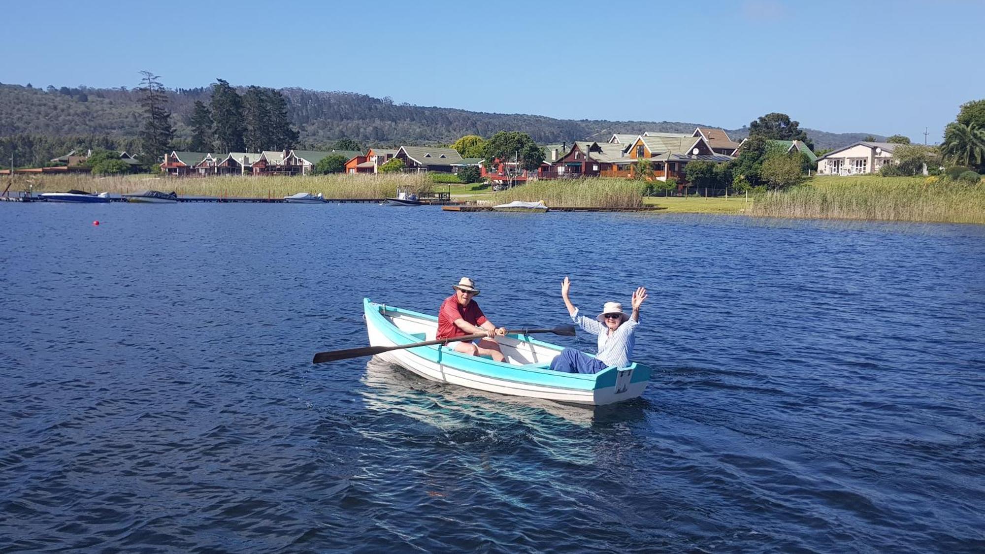 Kairos On The Lake, Swartvlei Lake, Sedgfield, Garden Route Sedgefield Exteriör bild